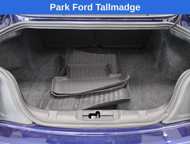 Used 2020 Ford Mustang Premium RWD image 5