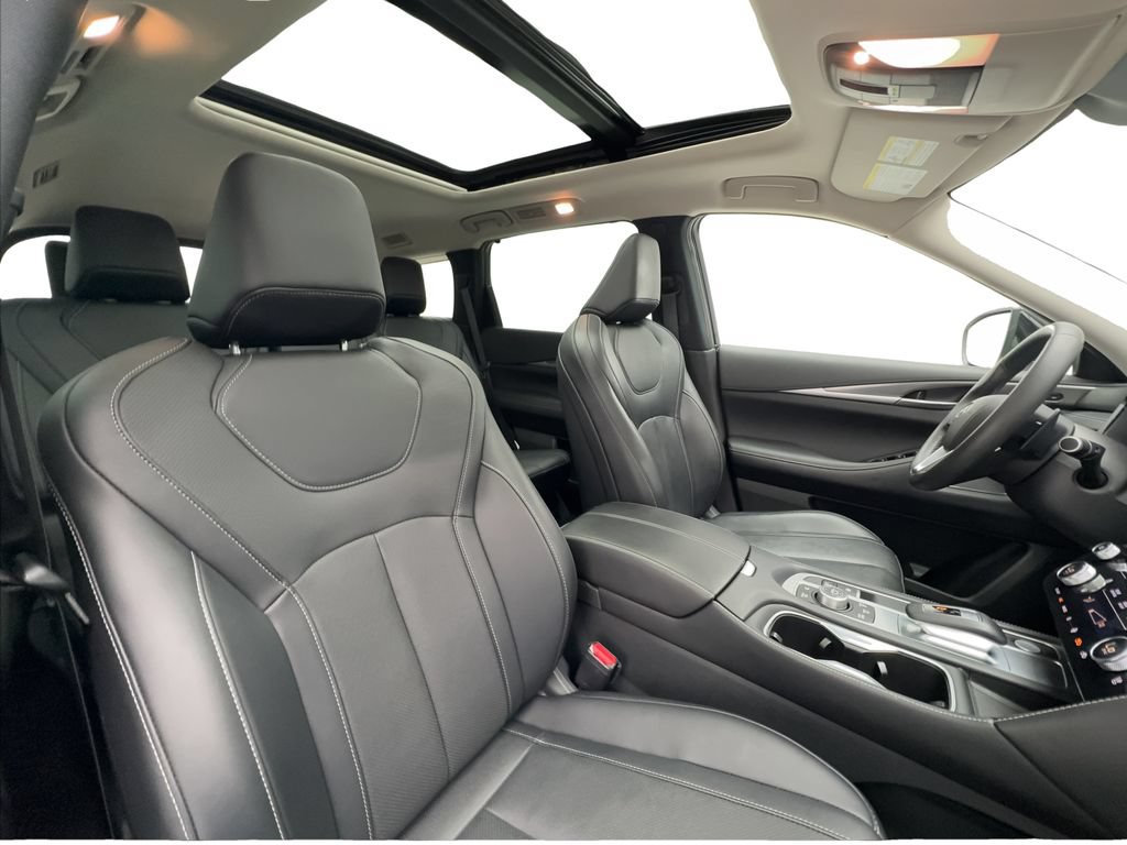Used 2024 INFINITI QX60 Luxe w/ Cargo Package AWD/4WD image 33