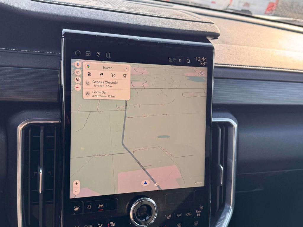 Used 2025 GMC Acadia Elevation image 21