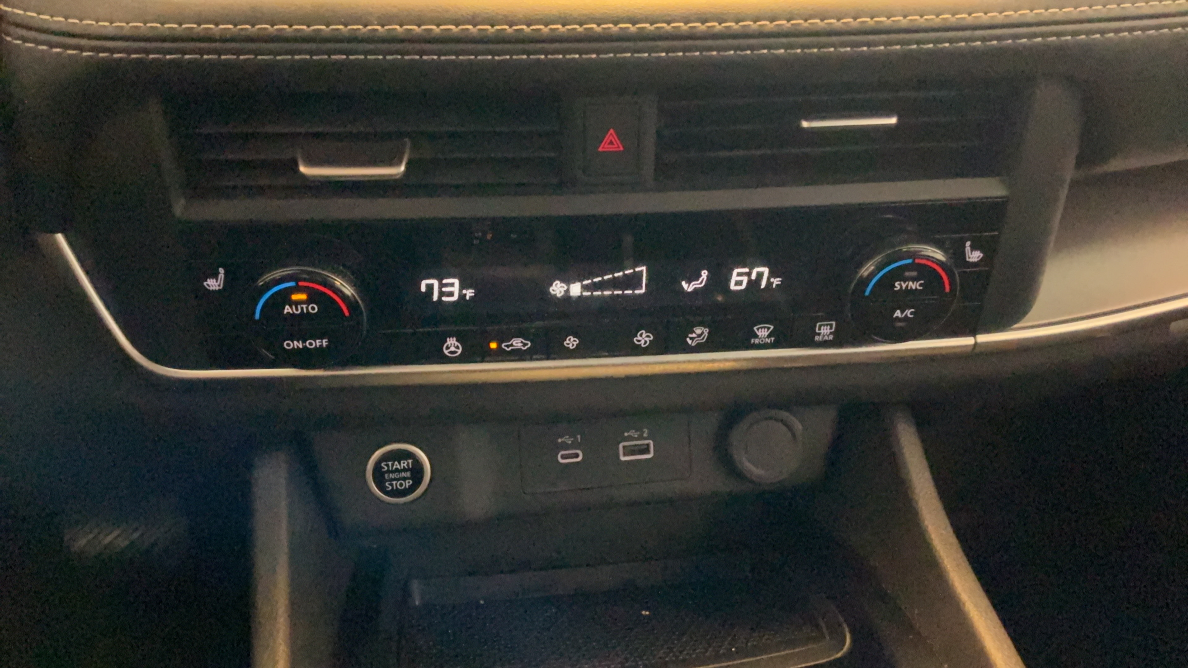 Used 2023 Nissan Rogue SV w/ SV Premium B Package FWD image 11
