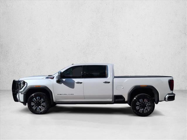 Used 2024 GMC Sierra 2500 Denali w/ Max Trailering Package AWD/4WD image 9