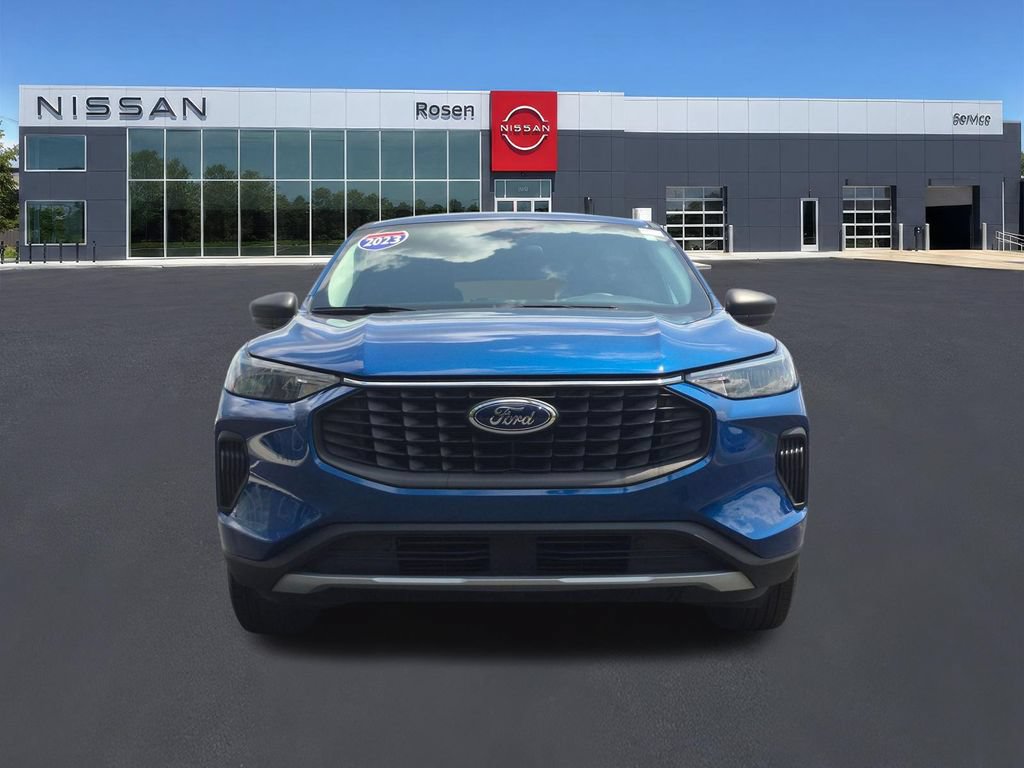 Used 2023 Ford Escape Active w/ Tech Pack #1 AWD/4WD image 8