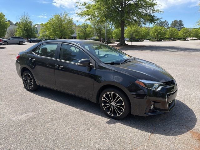 Used 2016 Toyota Corolla S w/ Driver Convenience Package image 7