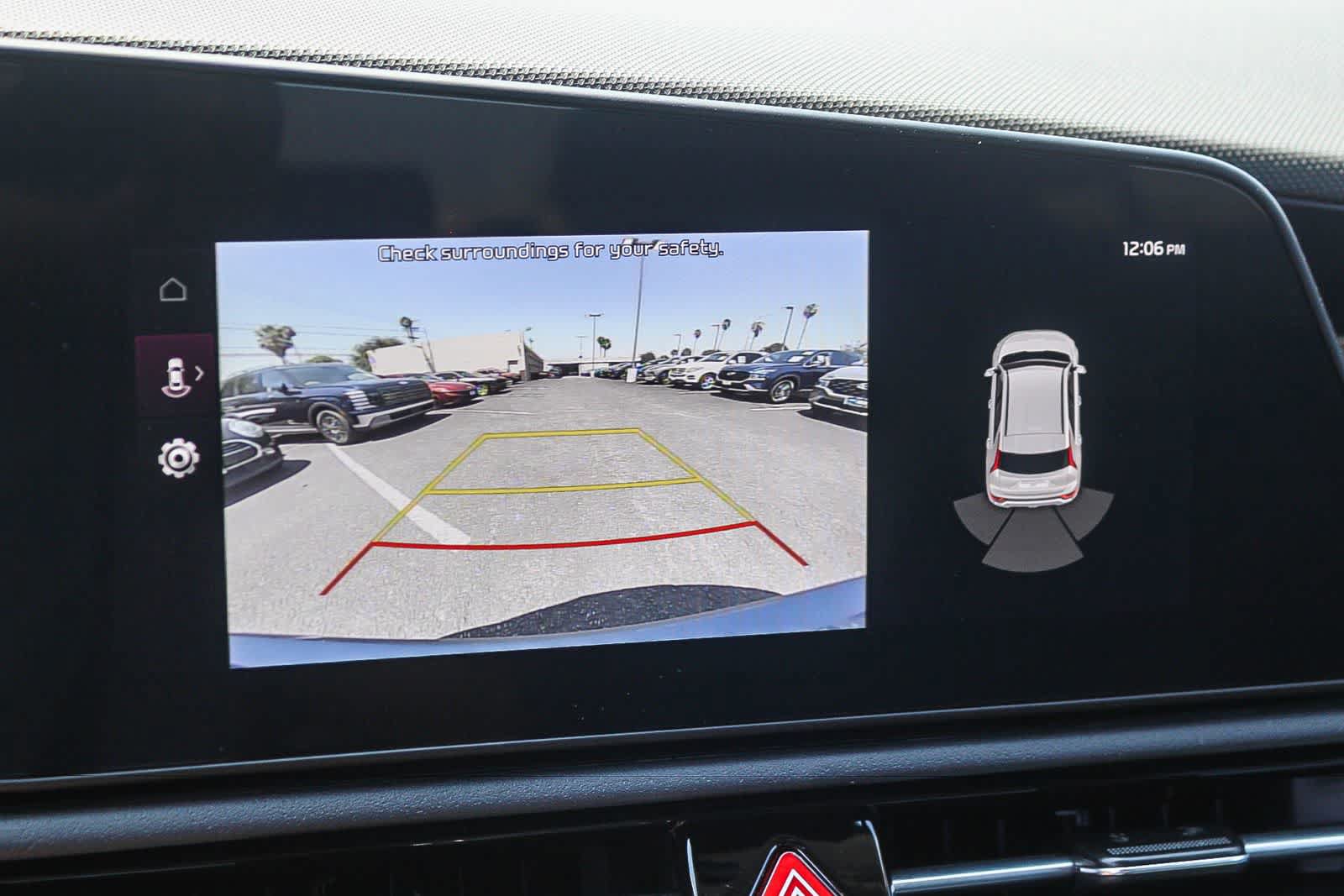 Used 2025 Kia Niro EX FWD image 32