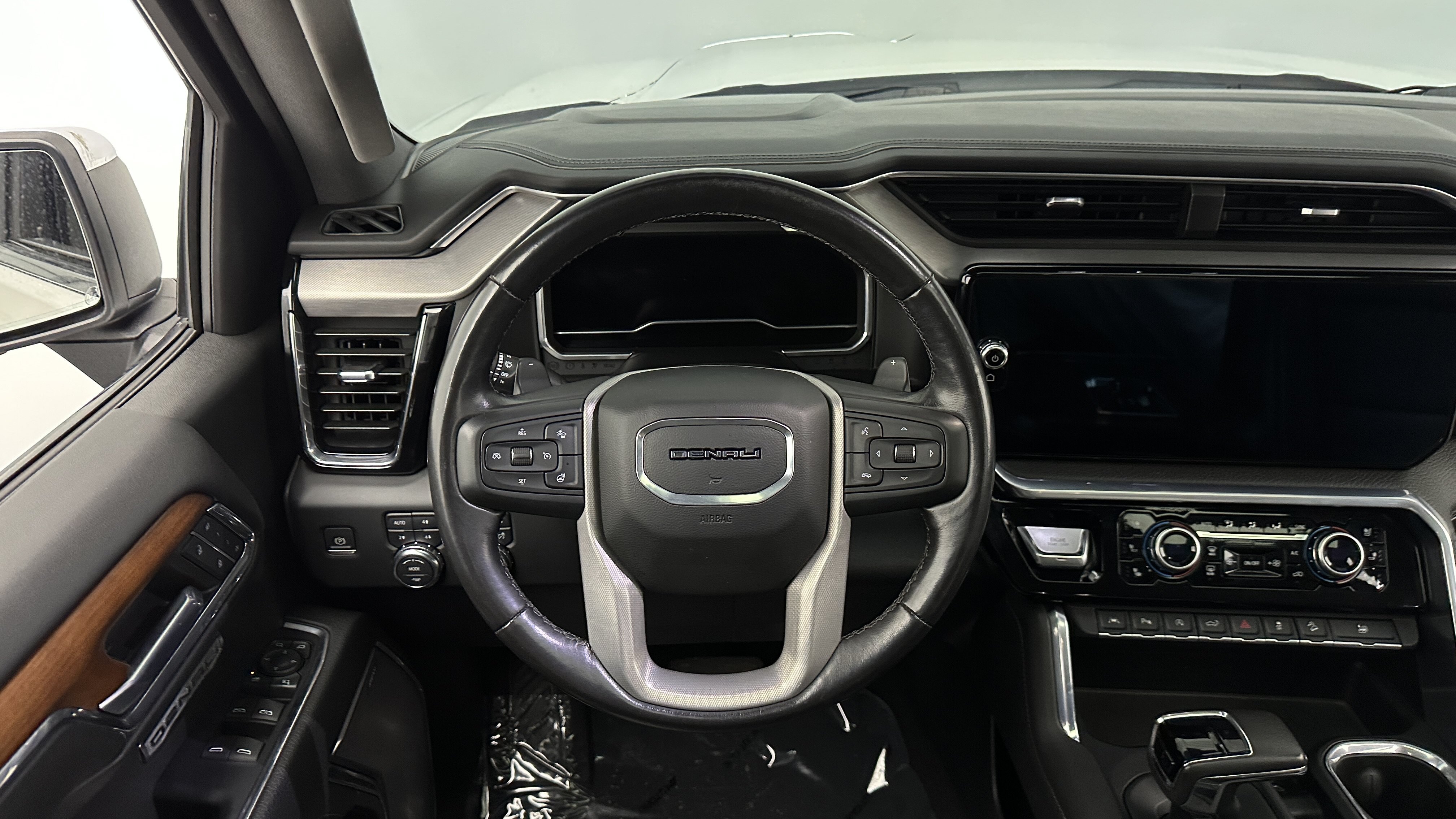 Used 2022 GMC Sierra 1500 Denali AWD/4WD image 35