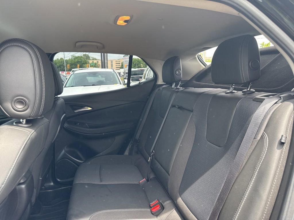 Used 2022 Buick Encore GX Select w/ Experience Buick Package FWD image 27