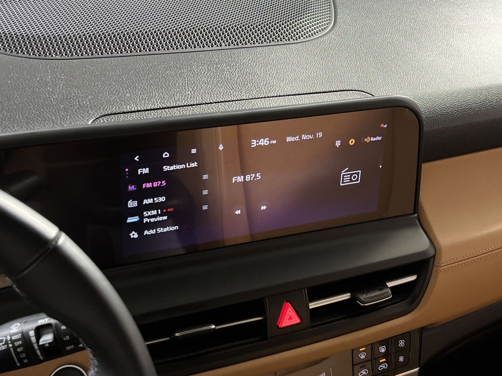 Used 2024 Kia Seltos EX image 16