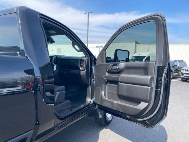 Used 2024 Chevrolet Silverado 2500 W/T w/ WT Convenience Package AWD/4WD image 8