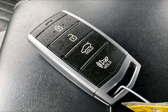 Certified 2021 Genesis G70 3.3T image 10