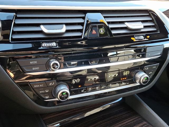 Used 2023 BMW 530i xDrive w/ M Sport Package image 17