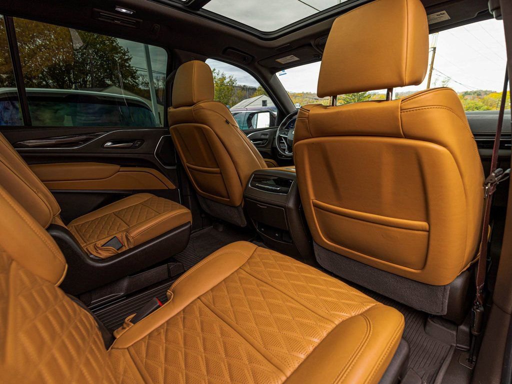 Used 2023 Cadillac Escalade ESV Sport w/ LPO, Floor Liner Package AWD/4WD image 32