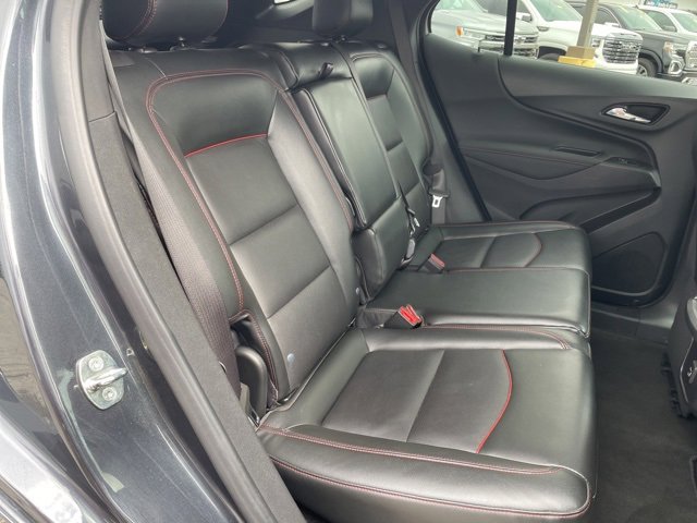Used 2022 Chevrolet Equinox RS w/ RS Leather Package image 17