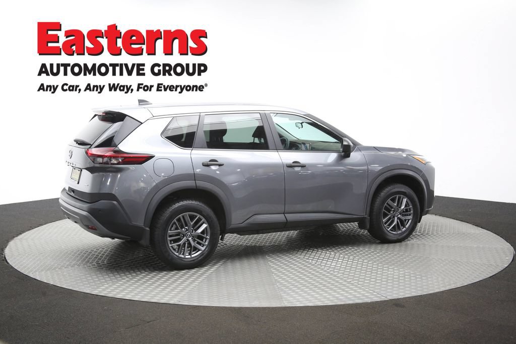 Used 2023 Nissan Rogue S AWD/4WD image 42