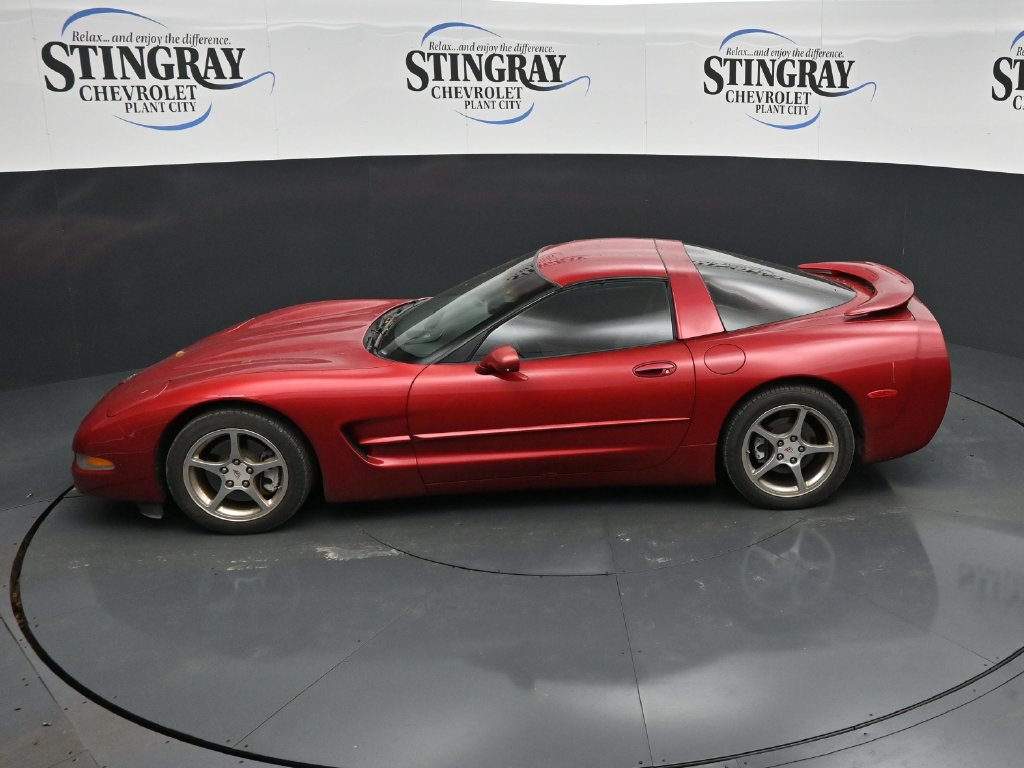 Used 2004 Chevrolet Corvette Coupe w/ Roof Package RWD image 21