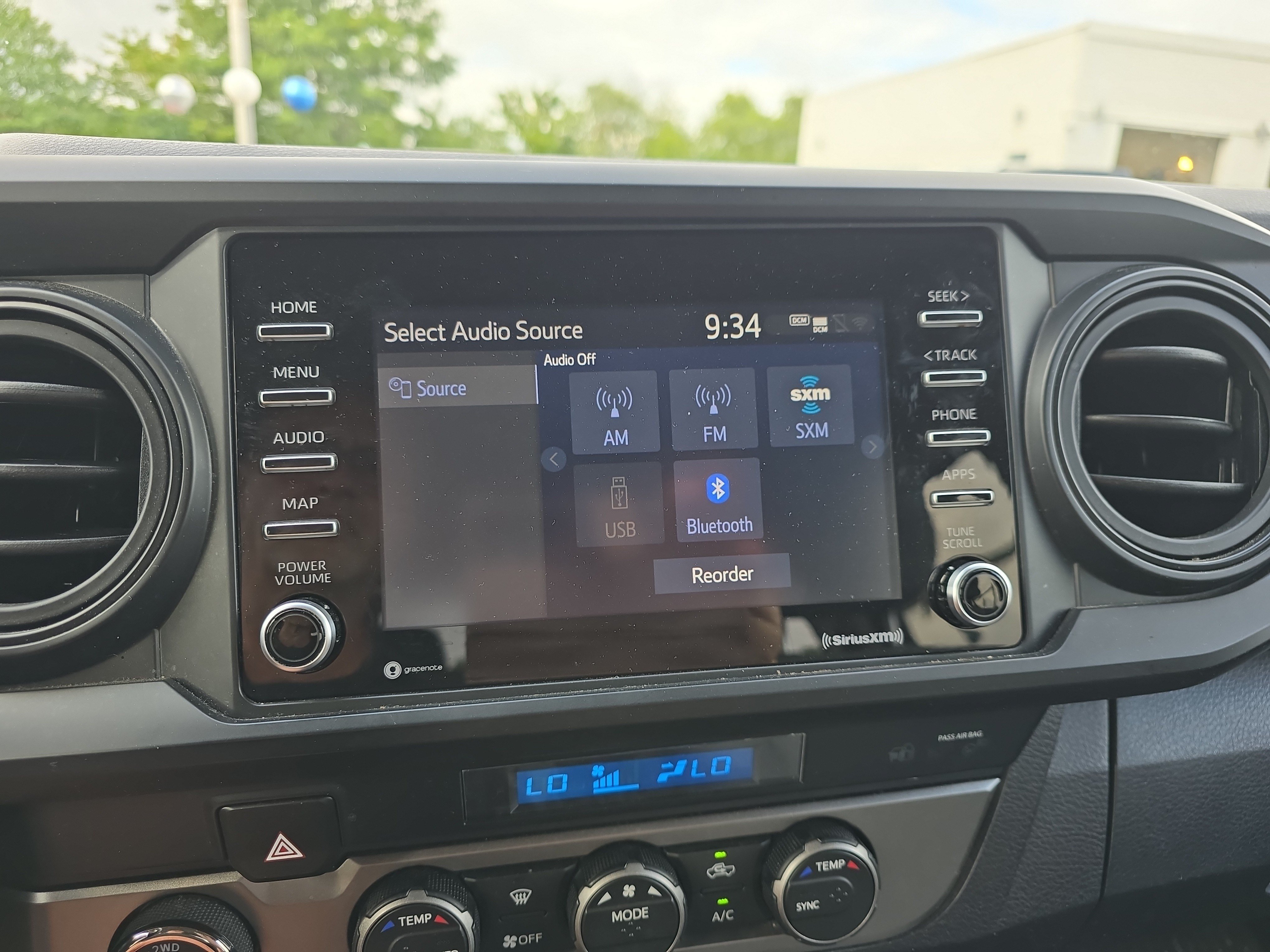 Used 2022 Toyota Tacoma SR AWD/4WD image 29