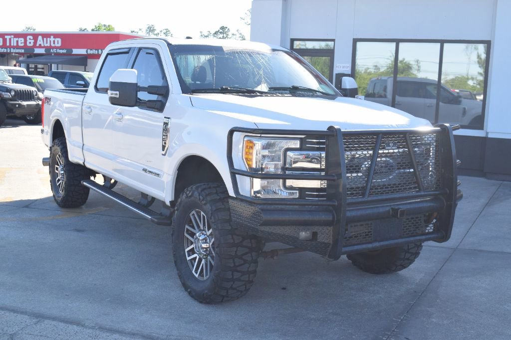 Used 2017 Ford F250 Lariat w/ FX4 Off-Road Package AWD/4WD image 2
