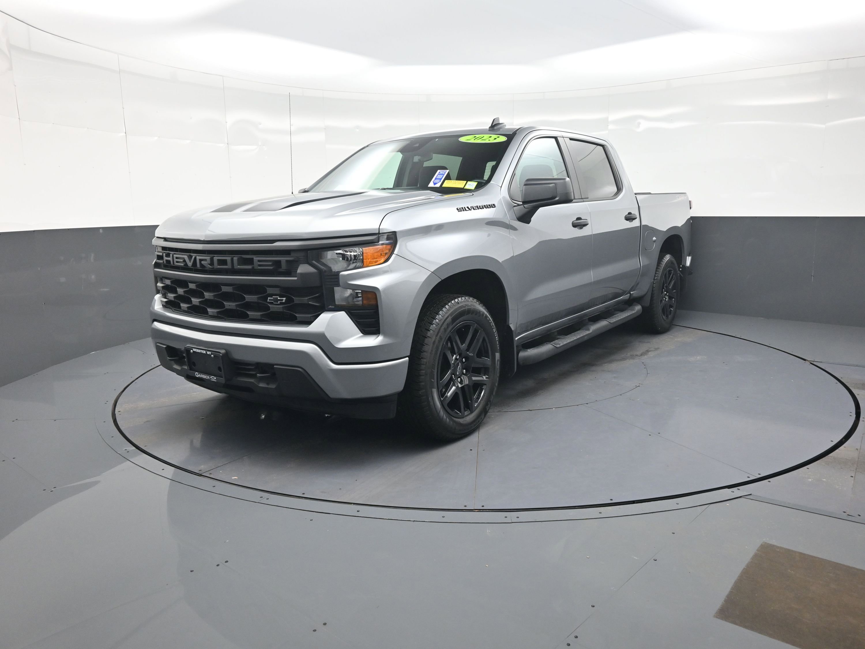 Used 2024 Chevrolet Silverado 1500 Custom w/ Rally Edition AWD/4WD image 7