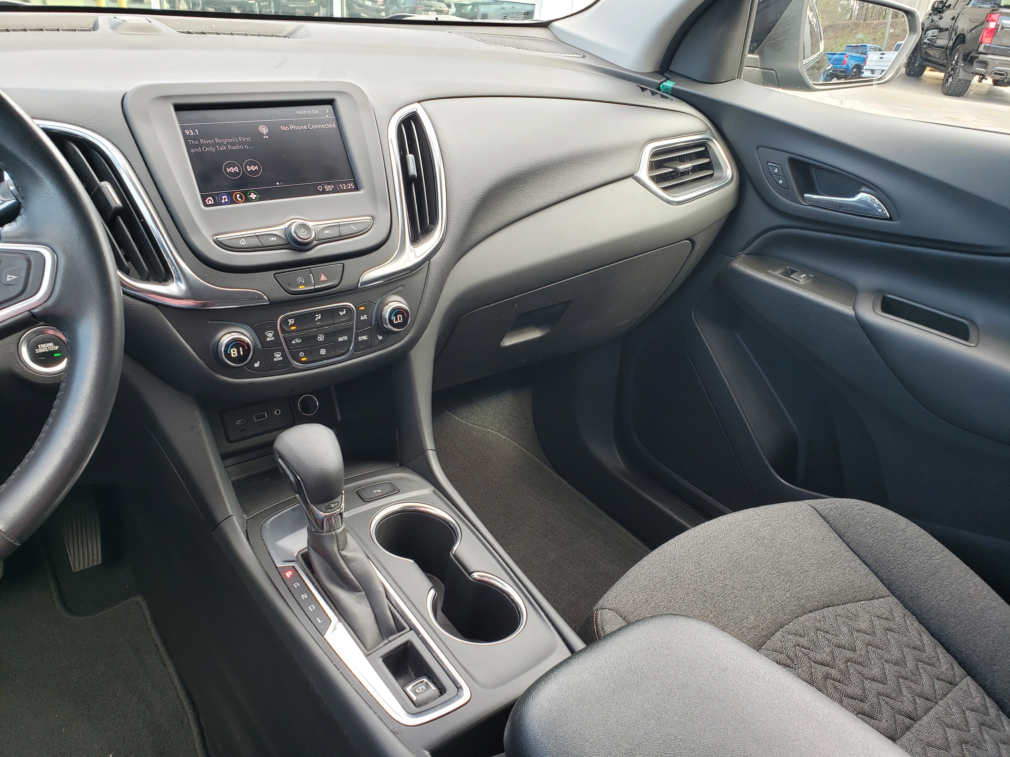 Used 2022 Chevrolet Equinox LT w/ Driver Convenience Package image 21