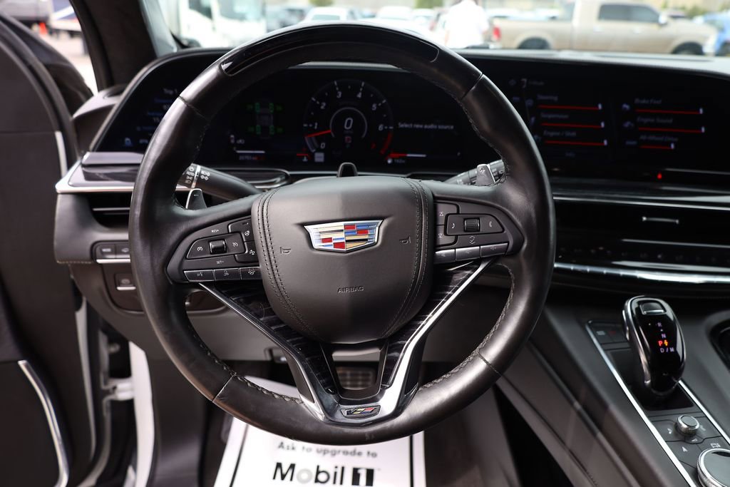 Used 2023 Cadillac Escalade V AWD/4WD image 13