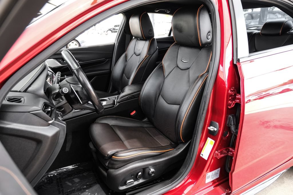 Used 2023 Cadillac CT4 Sport RWD image 33