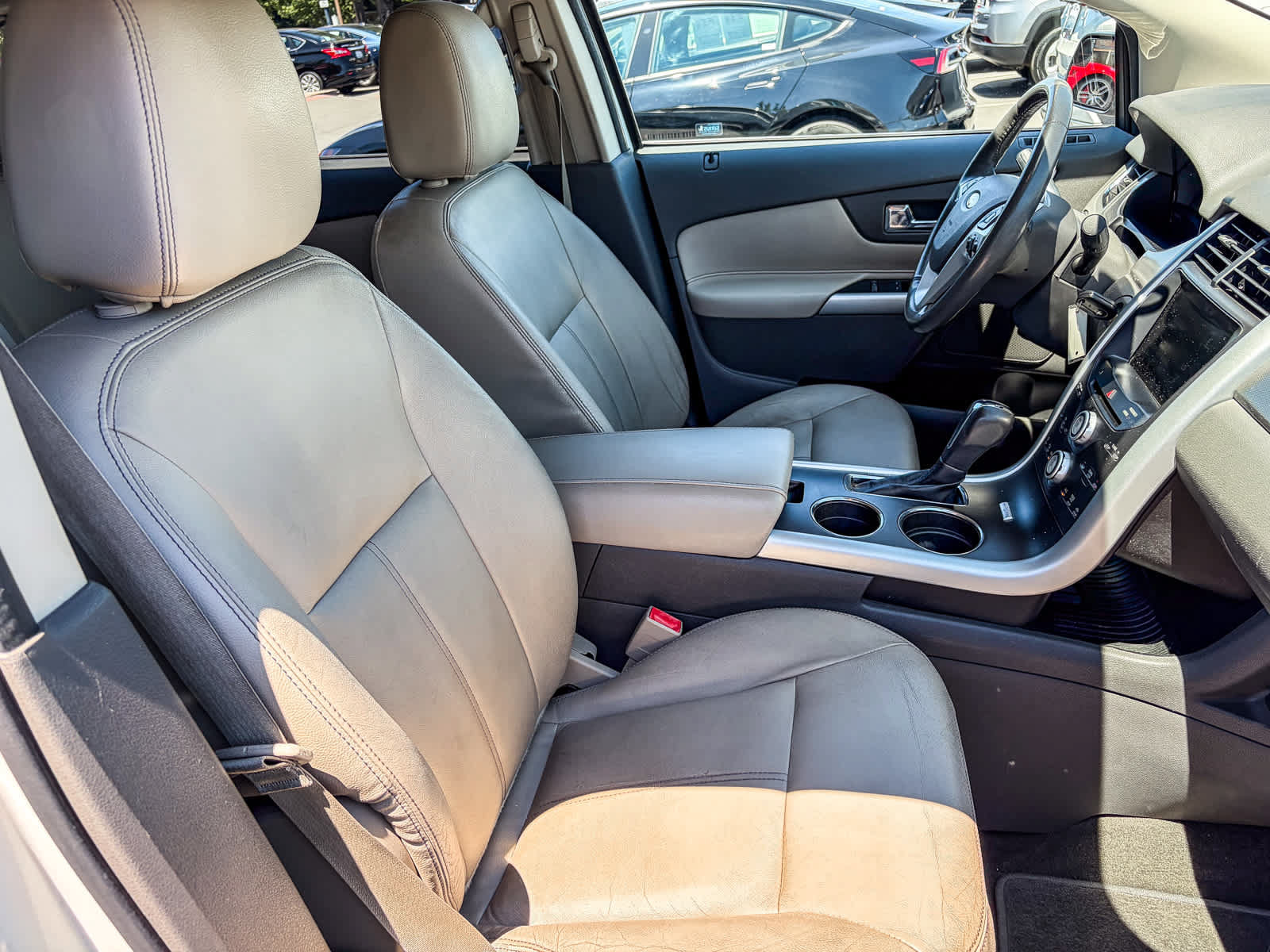 Used 2013 Ford Edge SEL FWD image 16