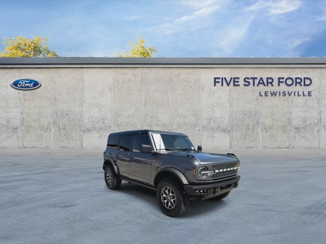 Used 2024 Ford Bronco Badlands AWD/4WD image 2