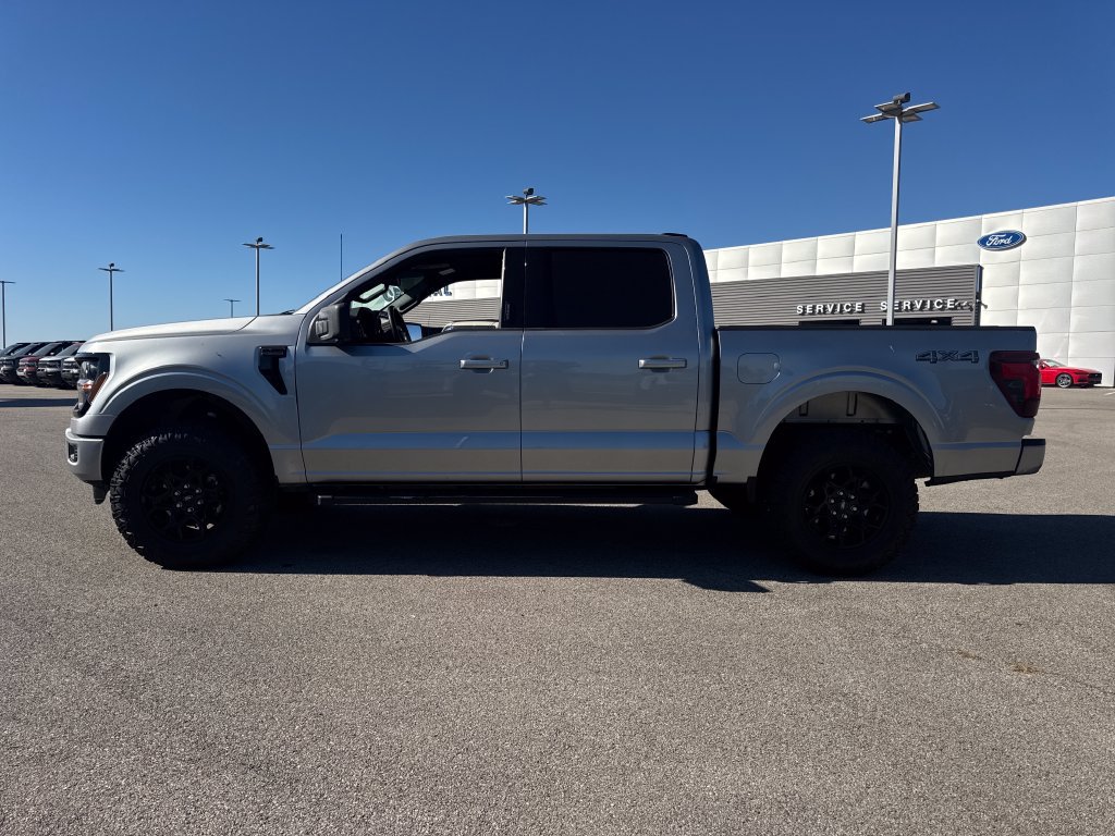Used 2024 Ford F150 XLT w/ Tow/Haul Package AWD/4WD image 3
