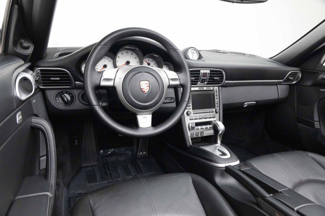 Used 2006 Porsche 911 Carrera S RWD image 6