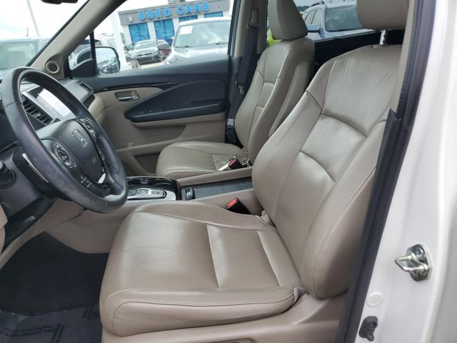 Used 2016 Honda Pilot Touring image 24