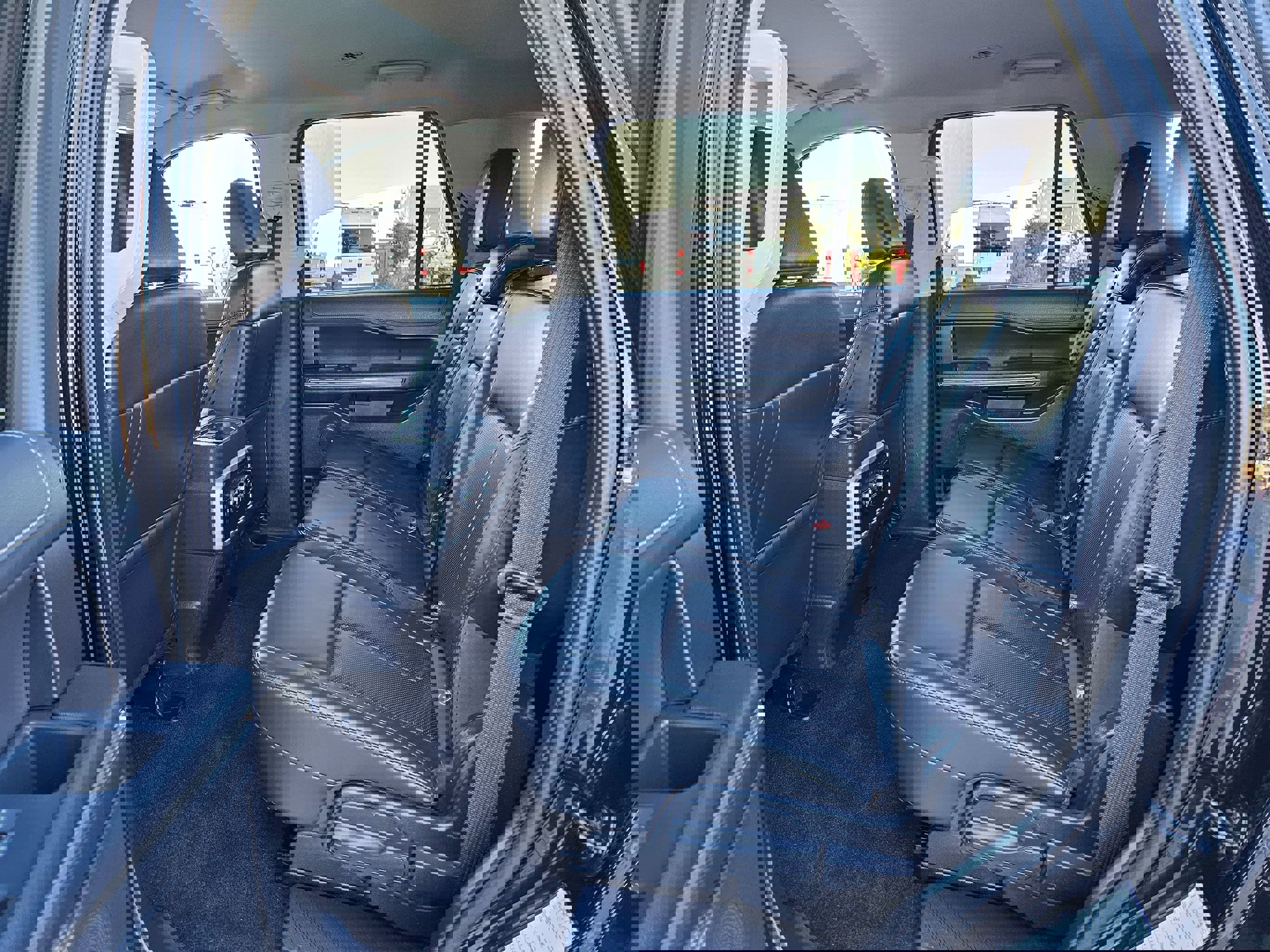 Used 2022 Ford Expedition XLT image 19