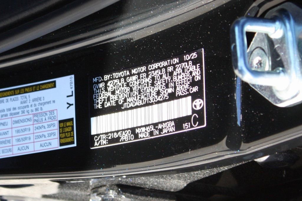 New 2026 Toyota Prius XLE image 29