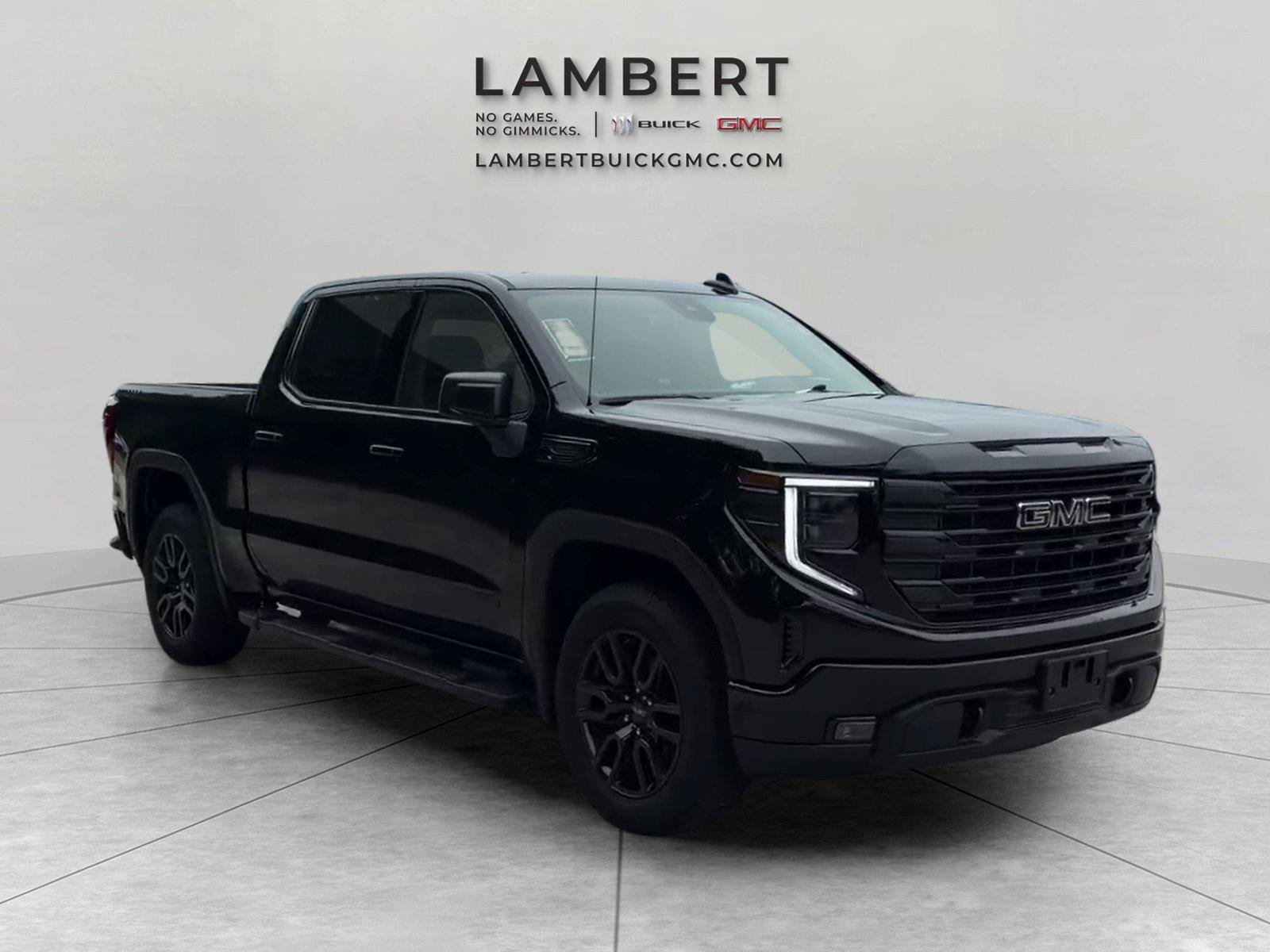 New 2026 GMC Sierra 1500 Elevation w/ LPO, Elevation Black Package AWD/4WD image 8