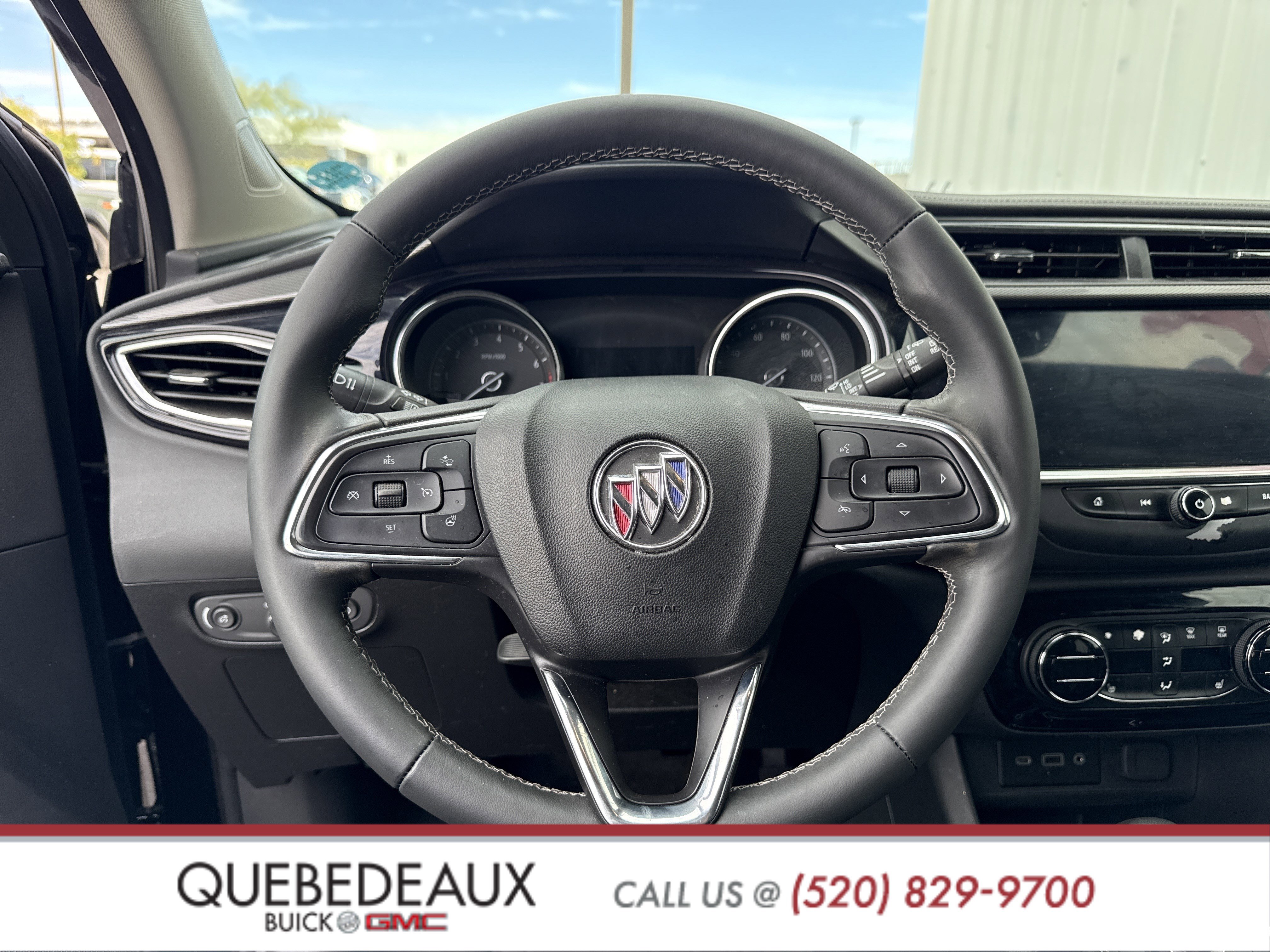 Used 2023 Buick Encore GX Essence w/ Experience Buick Package image 7