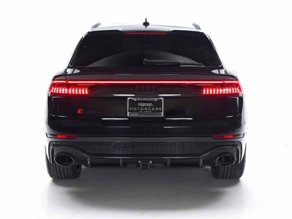 Used 2023 Audi RS Q8 4.0T image 5