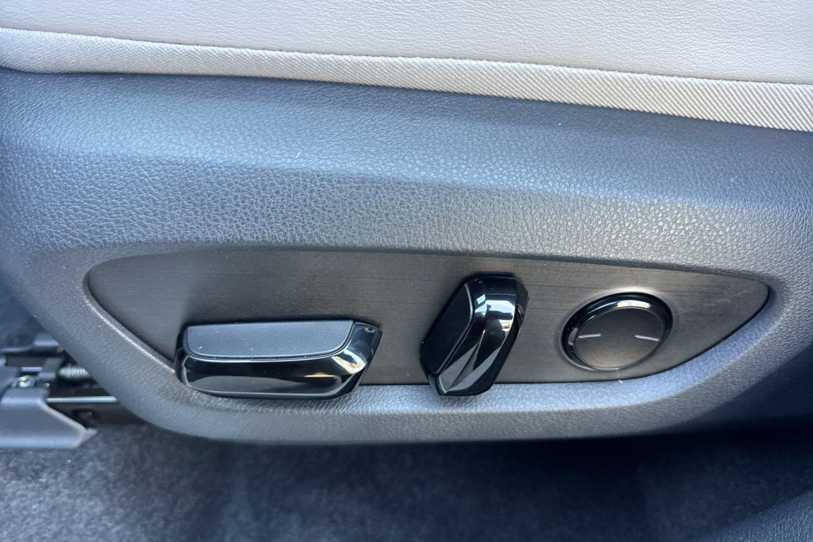 New 2026 Lexus TX 350 AWD image 13