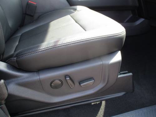 Used 2024 Ford Expedition XLT image 17