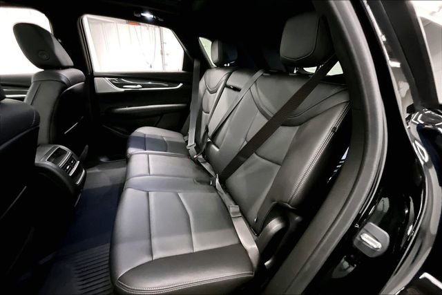 Used 2024 Cadillac XT5 Sportv w/ LPO, Floor Liner Package image 23