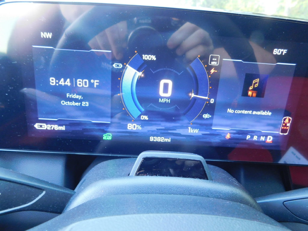 Certified 2024 Chevrolet Equinox EV RS w/ Active Safety Package 3 FWD image 6