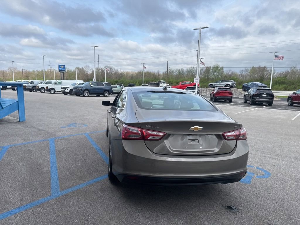 Used 2020 Chevrolet Malibu LT image 13
