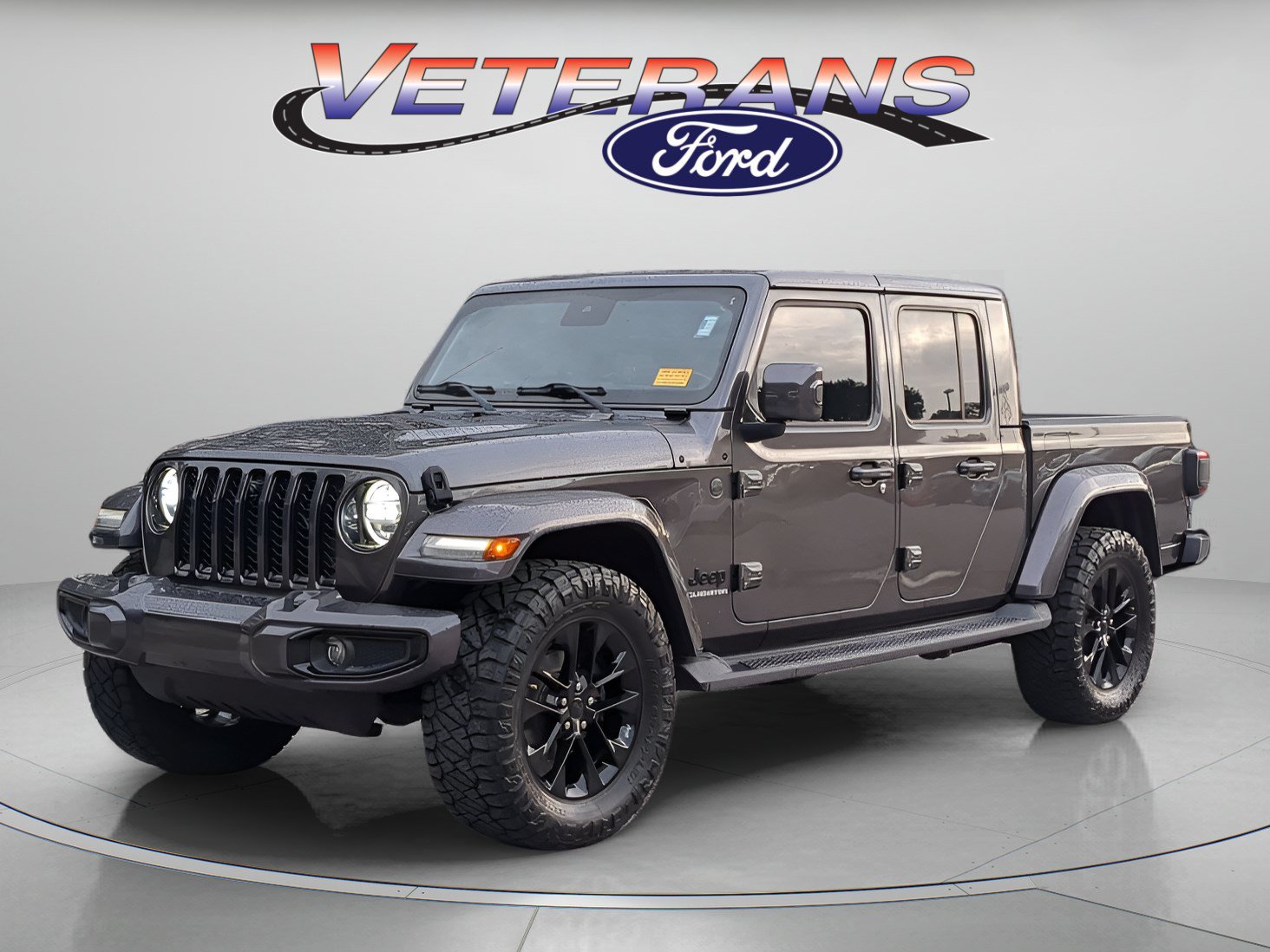 Used 2021 Jeep Gladiator Overland AWD/4WD image 1