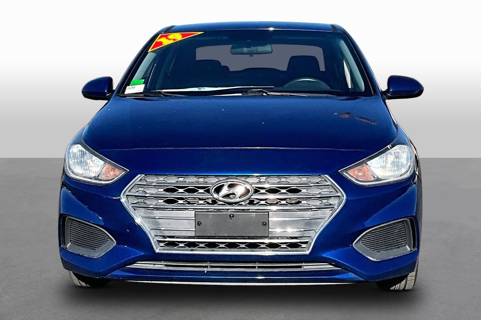 Used 2019 Hyundai Accent SE video 2