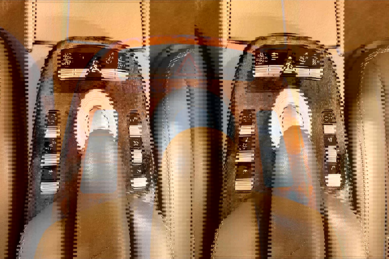 Used 2007 Mercedes-Benz S 550 image 24