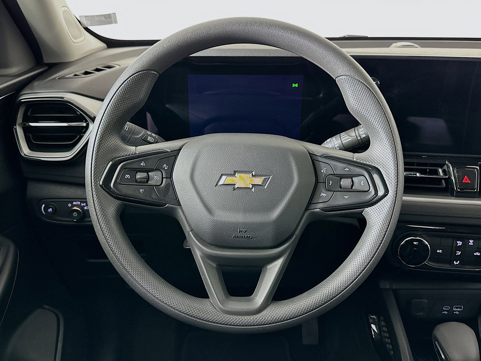 Used 2025 Chevrolet TrailBlazer LT image 17