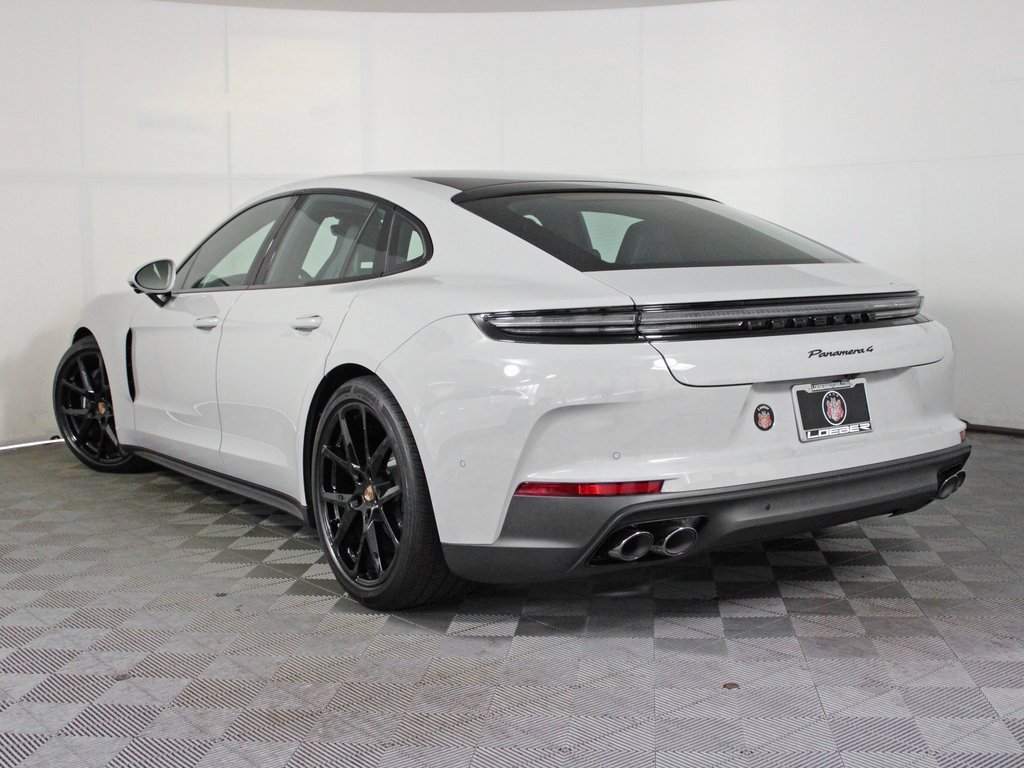 Used 2025 Porsche Panamera 4 image 3