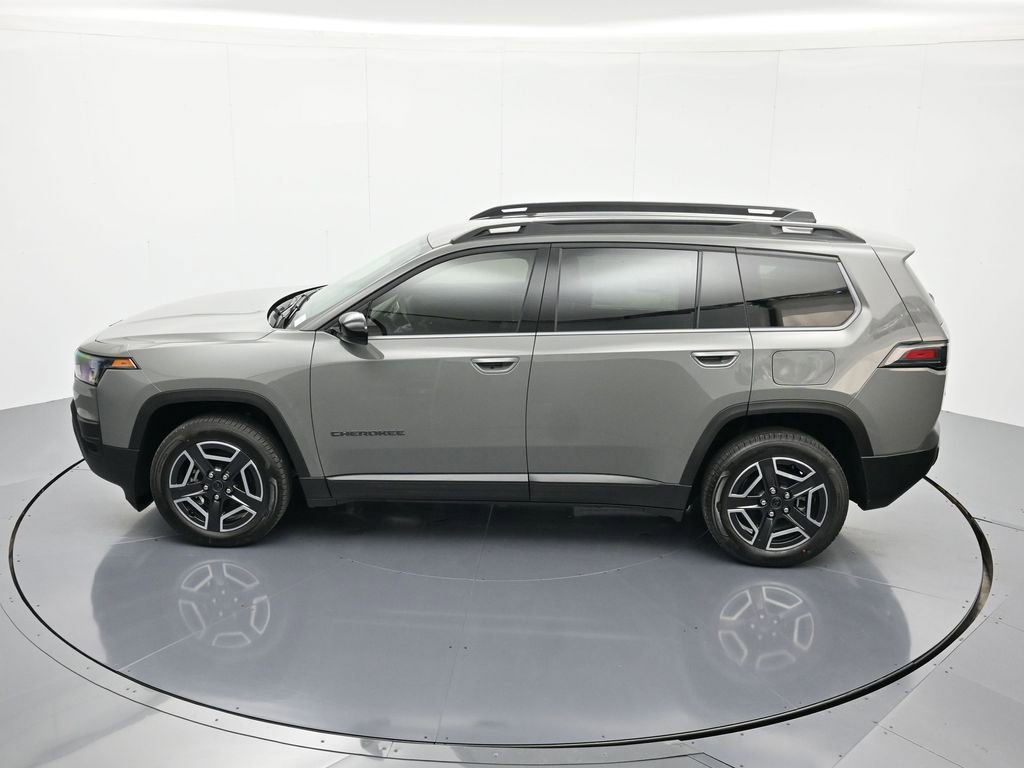 New 2026 Jeep Cherokee Laredo image 36