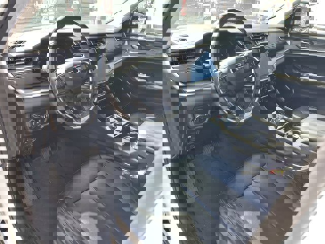 Used 2021 Jeep Grand Cherokee L Limited image 23