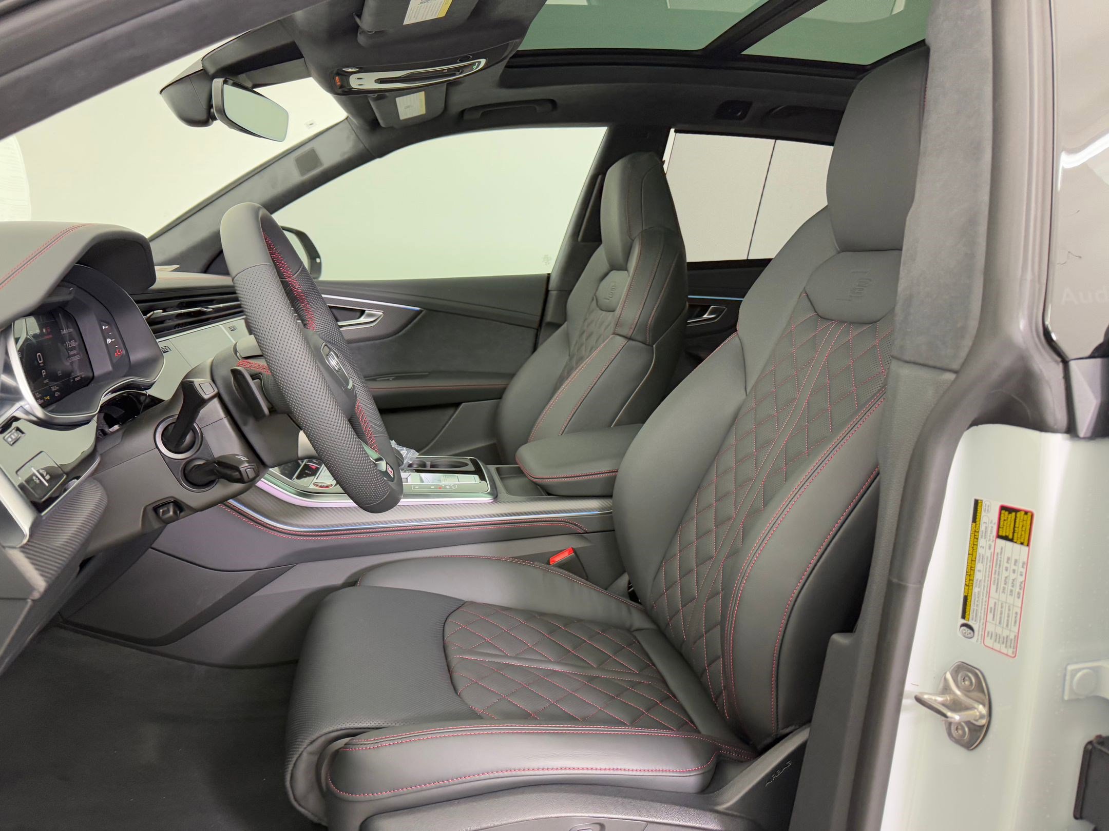 New 2026 Audi SQ8 Prestige image 5