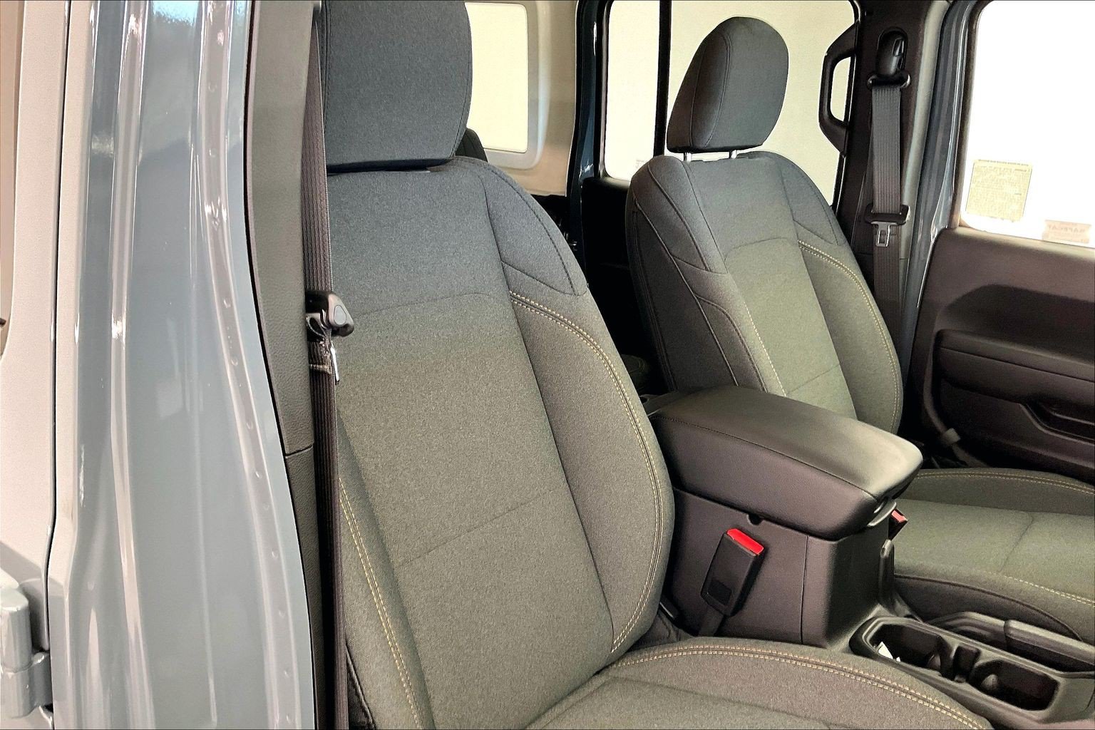 New 2026 Jeep Wrangler Unlimited Sport AWD/4WD image 9