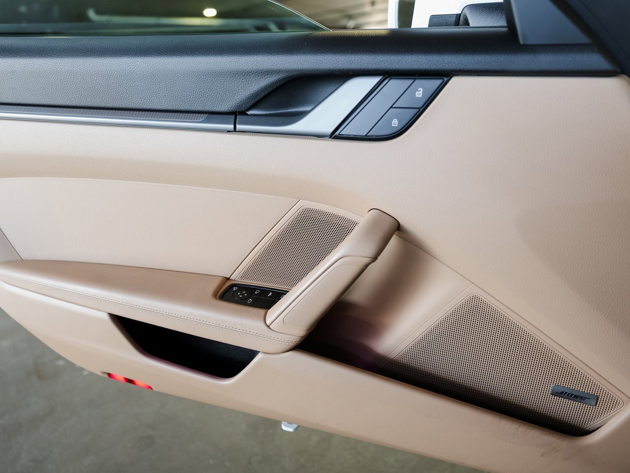 Certified 2022 Porsche 911 Carrera image 24