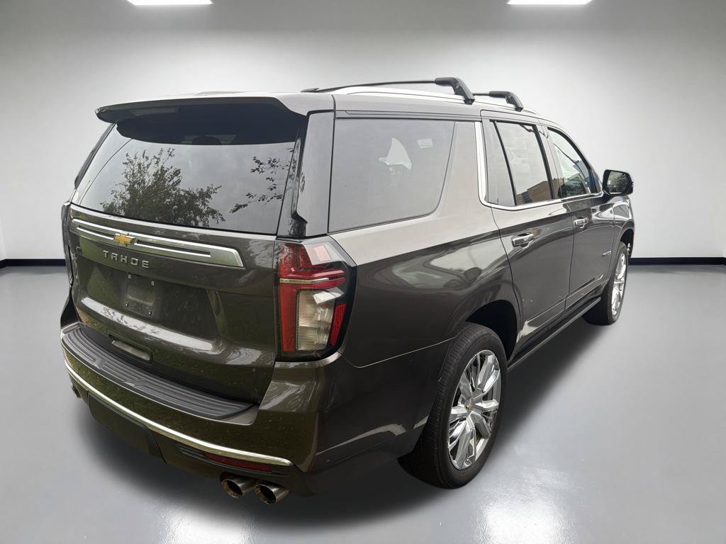 Used 2021 Chevrolet Tahoe High Country w/ Premium Package AWD/4WD image 4